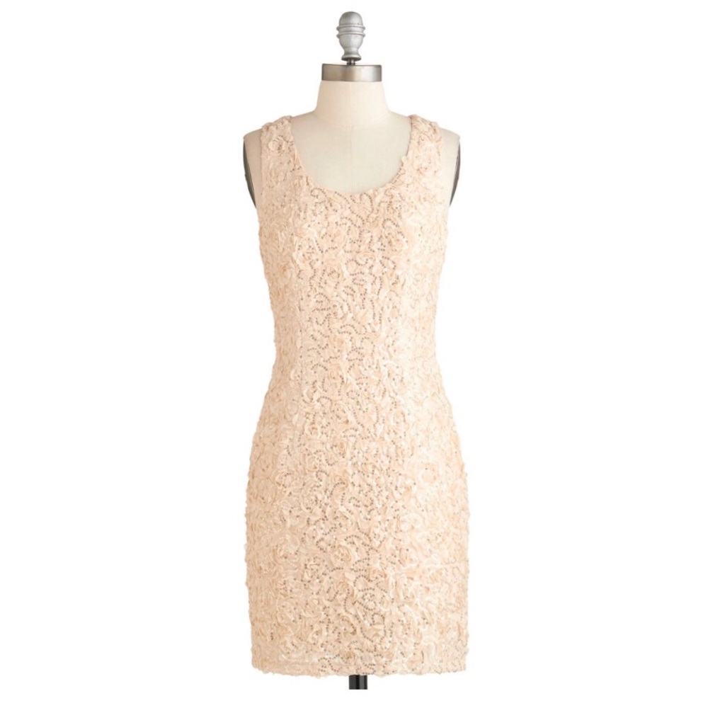 ModCloth White Wine Night Dress
